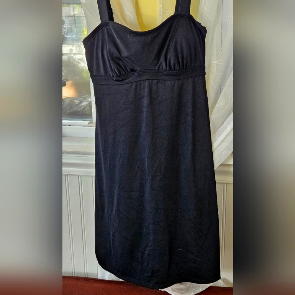 SWIM DRESS Athleta Pura Black Underwire Size 32 D/DD